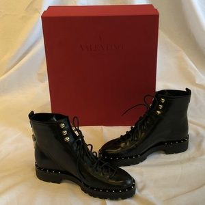 Soul Rockstud Leather Combat Boots (EUR 38)